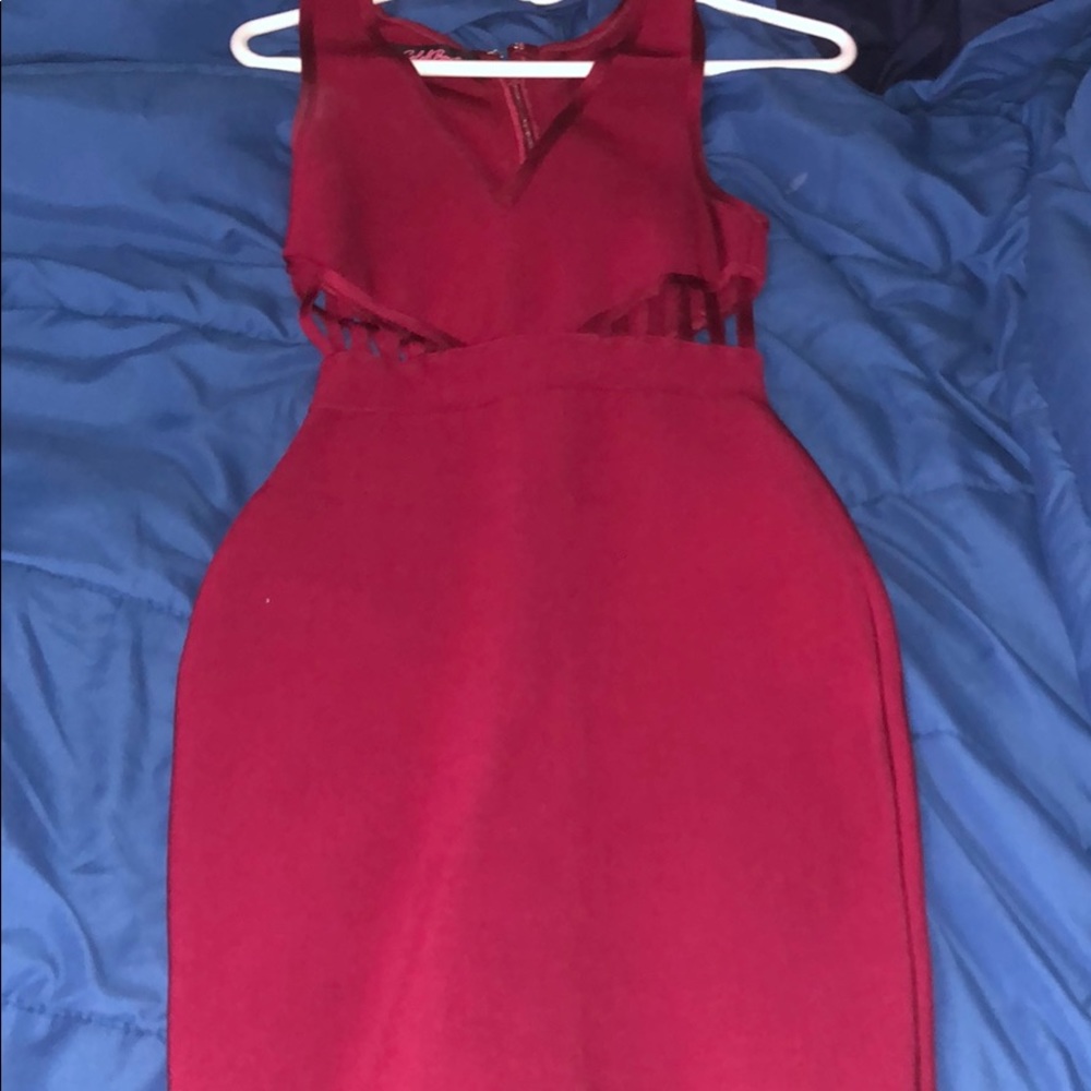Bandage bodycon burgundy dress